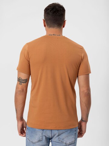 Daniel Hills - Camiseta en marrón