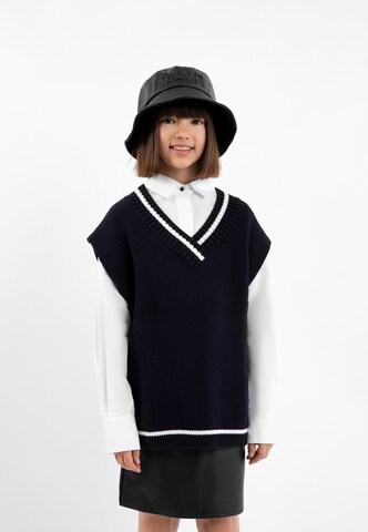 Gulliver Sweater in Blue: front