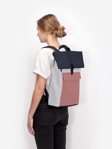 Ucon Acrobatics Backpack 'Jannik Medium Lotus Infinity' in Pink: front