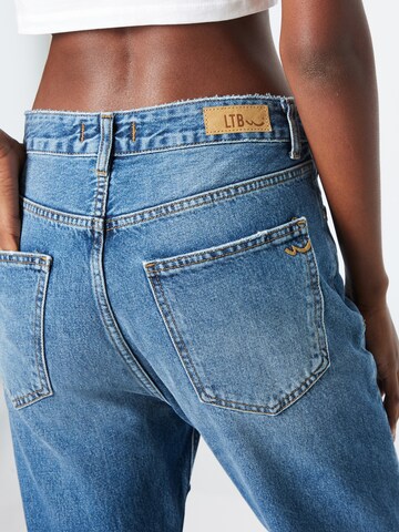 LTB Tapered Jeans 'Myla' in Blauw