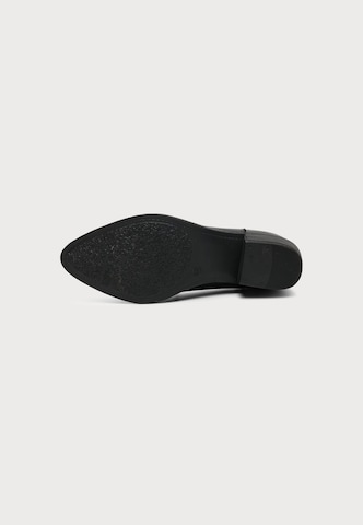 Apple of Eden - Botas chelsea 'ELGA' em preto