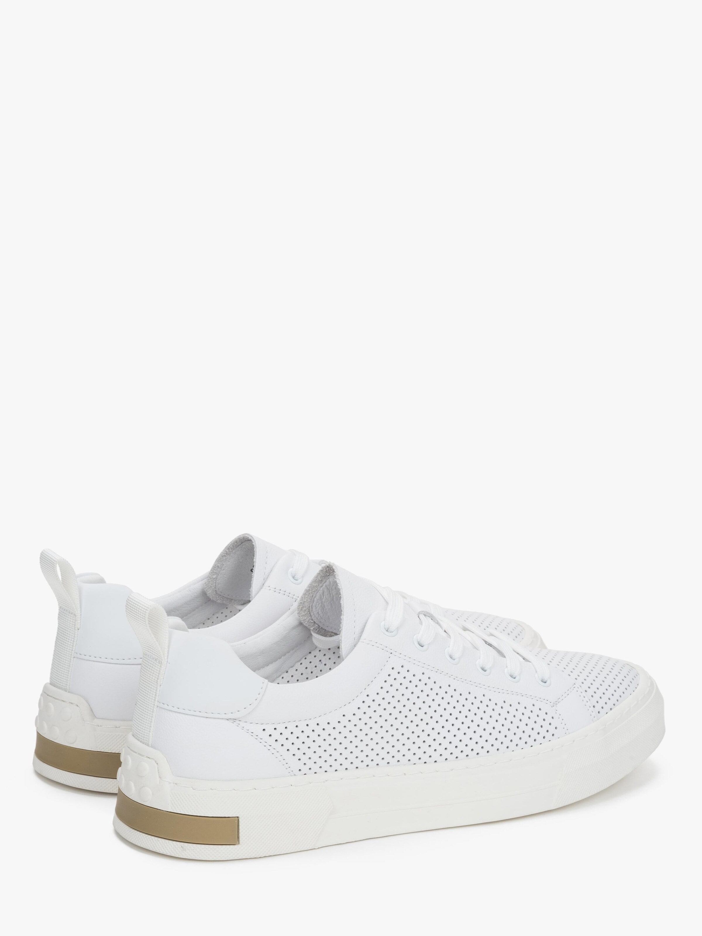 Estro Låg sneaker '02-198' i vit