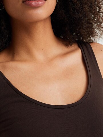 WE Fashion Top – hnědá