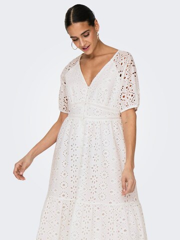 ONLY Kleid 'ADA' in Weiß