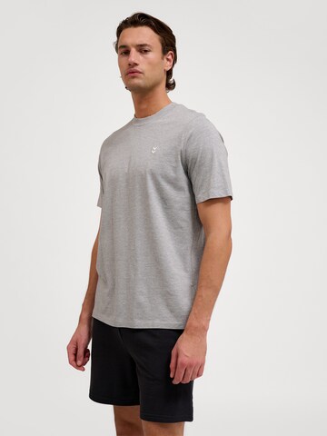 Hummel Performance shirt 'Pulse' in Grey: front