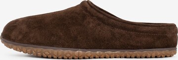 Pantoufle 'Taylor' Minnetonka en marron : devant