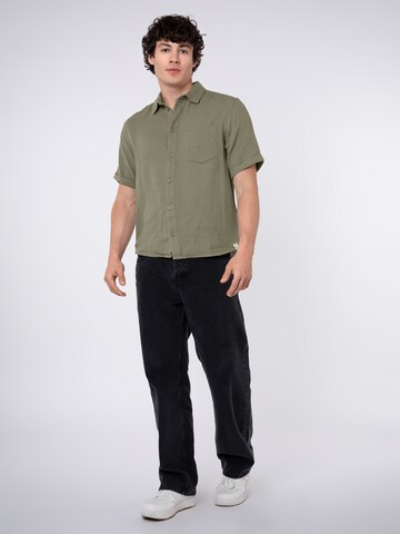 Sublevel Regular fit Button Up Shirt in Green