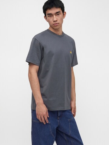Carhartt WIP Μπλουζάκι 'Chase' σε γκρι