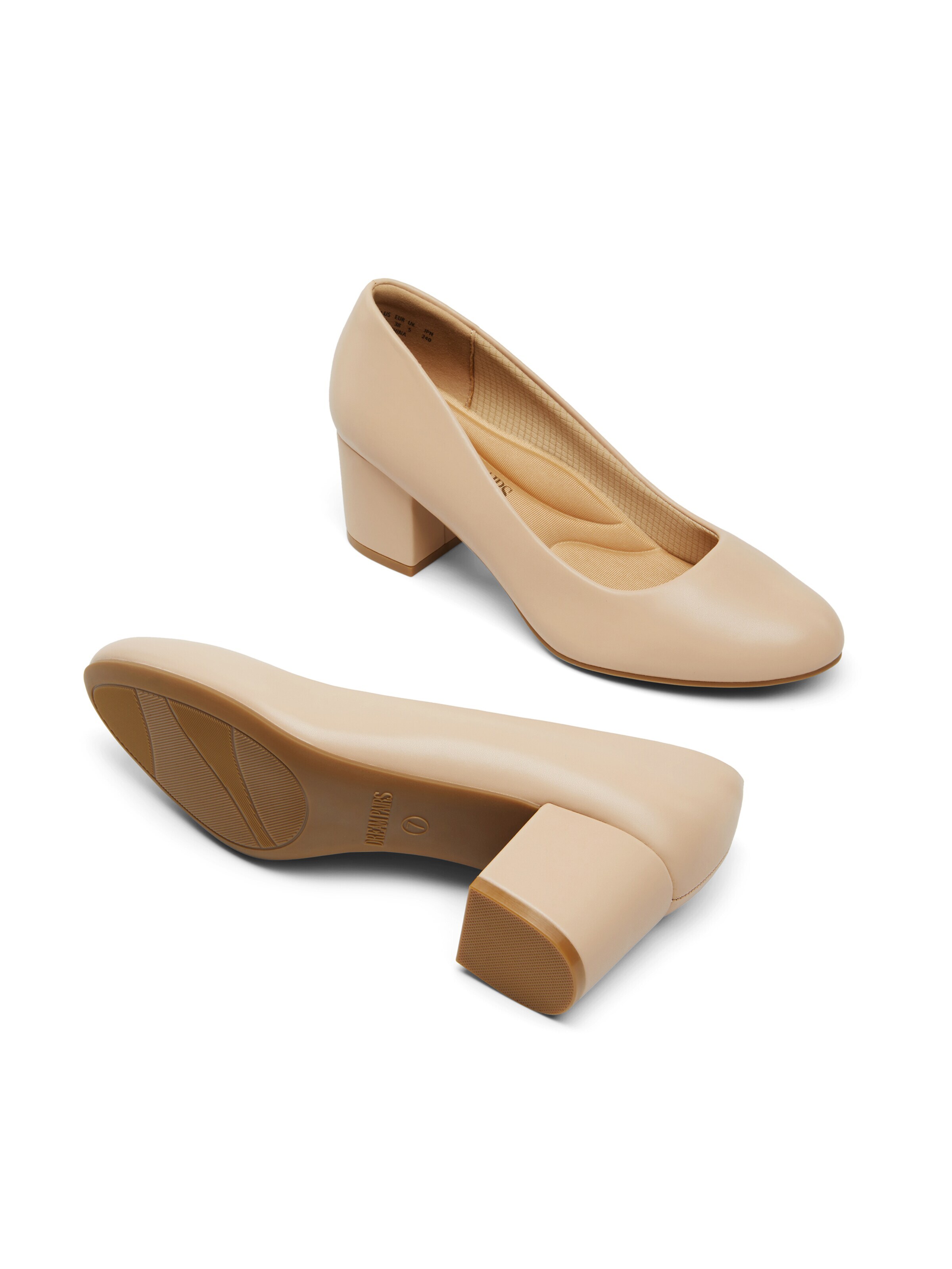Dream Pairs Pumps in Beige