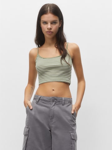 Pull&Bear Top w kolorze zielony: przód