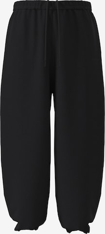 UNDER ARMOUR Sports trousers in Black: front