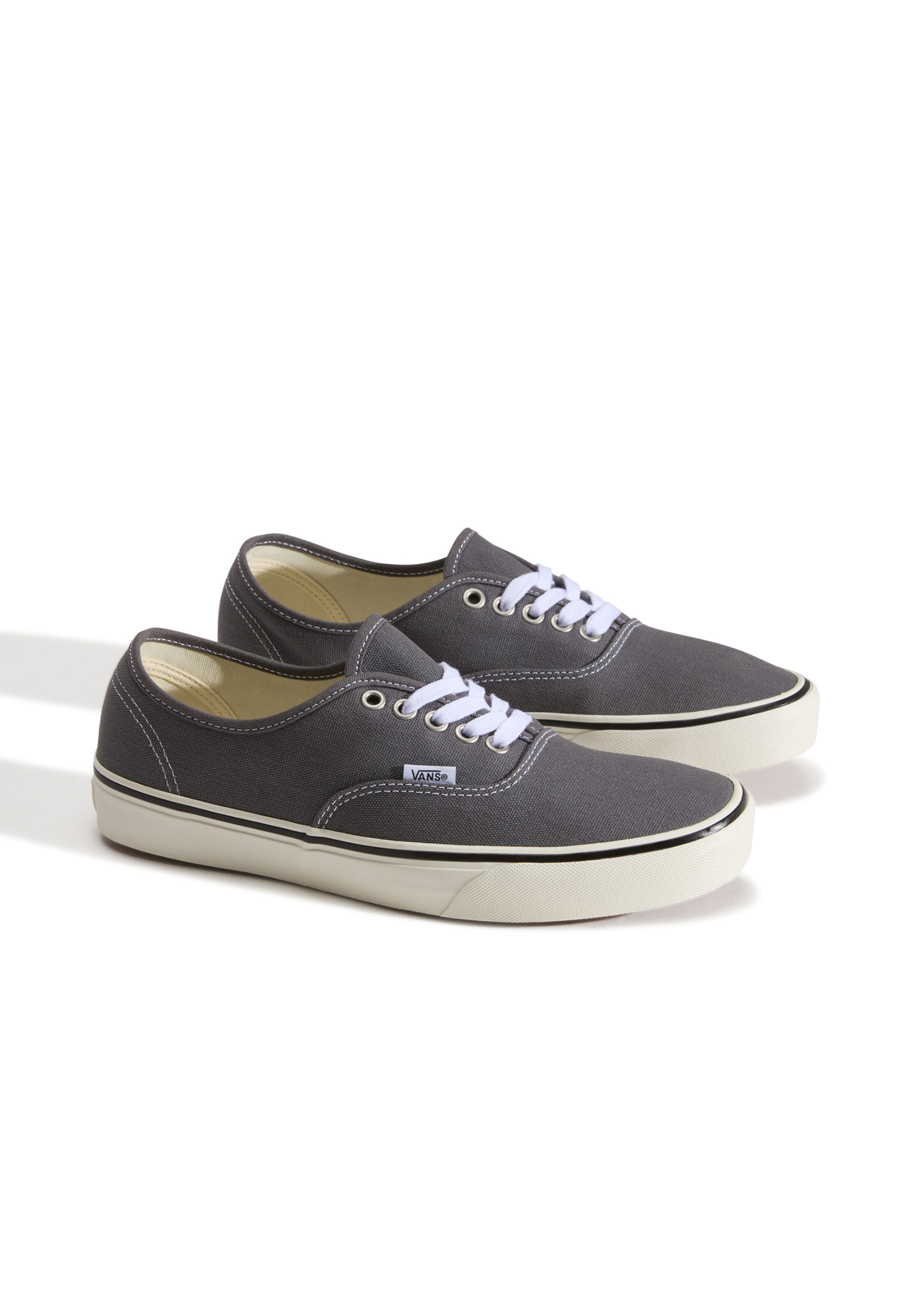 pilka VANS Sportbačiai be auliuko 'Authentic'