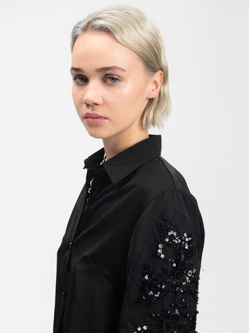 Influencer Bluse in Schwarz