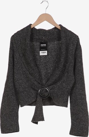 Cassis Sweater & Cardigan in M in Grey: front