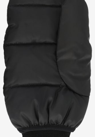 Weather Report Athletic Gloves 'Capricorn' in Black