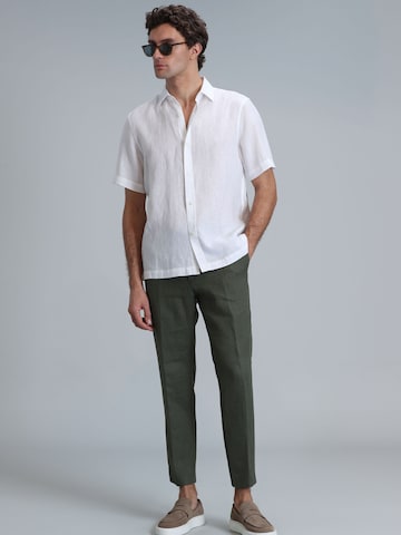 Fit confort Chemise 'Bert' Lufian en blanc