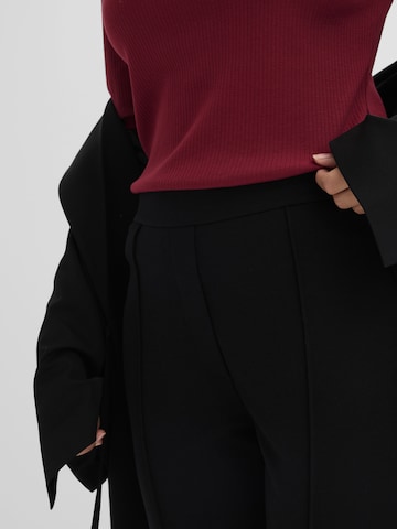 bonprix - Bootcut Pantalón en negro