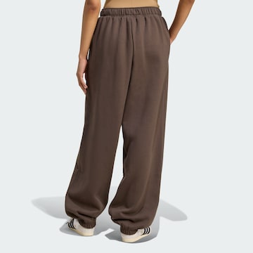Effilé Pantalon 'Essentials' ADIDAS ORIGINALS en vert
