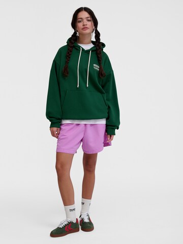 Hummel Sweatshirt in Grün