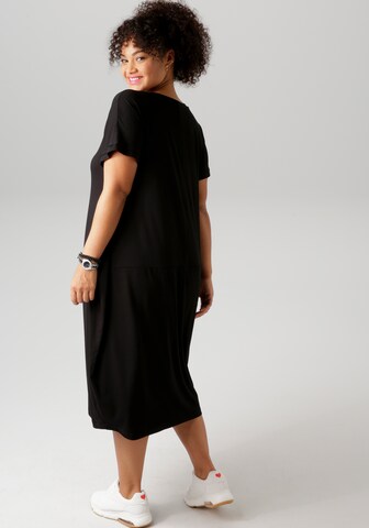 Aniston Kleid in Schwarz