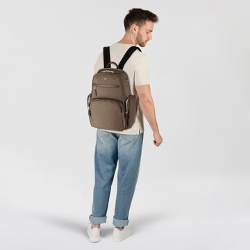 BOSS Backpack 'Highway' in Green: front