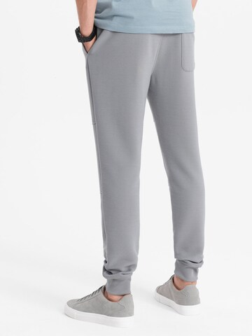 Effilé Pantalon 'PASK-0129' Ombre en gris