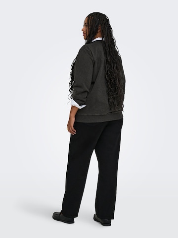 ONLY Carmakoma - Sudadera 'CARLINETT' en negro