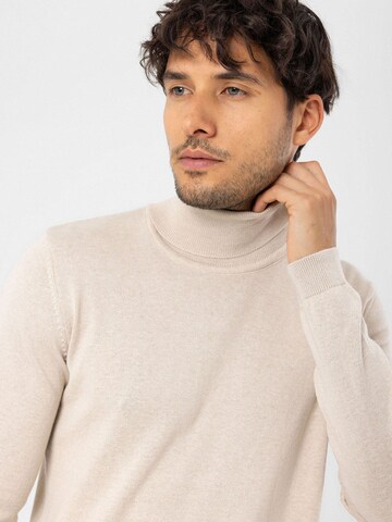 Pullover di Dandalo in beige