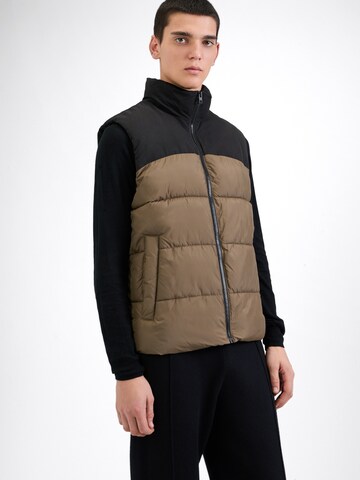 JACK & JONES Kamizelka 'JJMOON' w kolorze czarny: przód