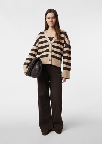 Cardigan COMMA en beige