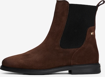 TOMMY HILFIGER Chelsea boots in Brown: front
