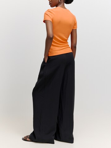T-shirt 'Naara' EDITED en orange