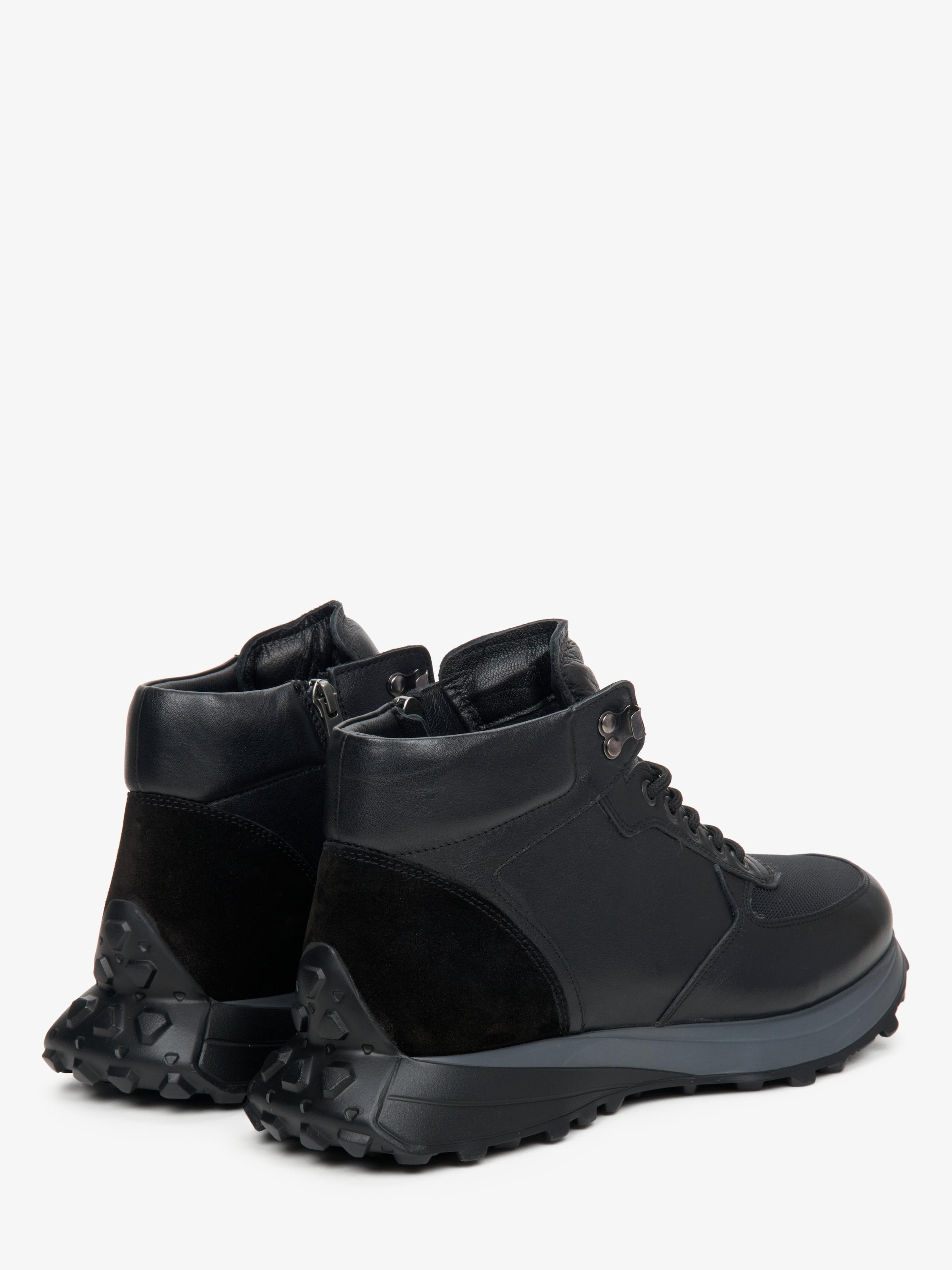 Estro Hög sneaker '4904' i svart