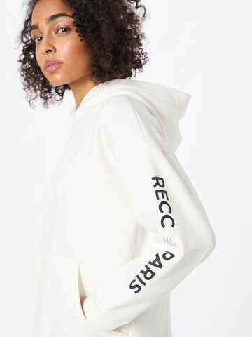 RECC Sweatshirt 'JILA' in Wit