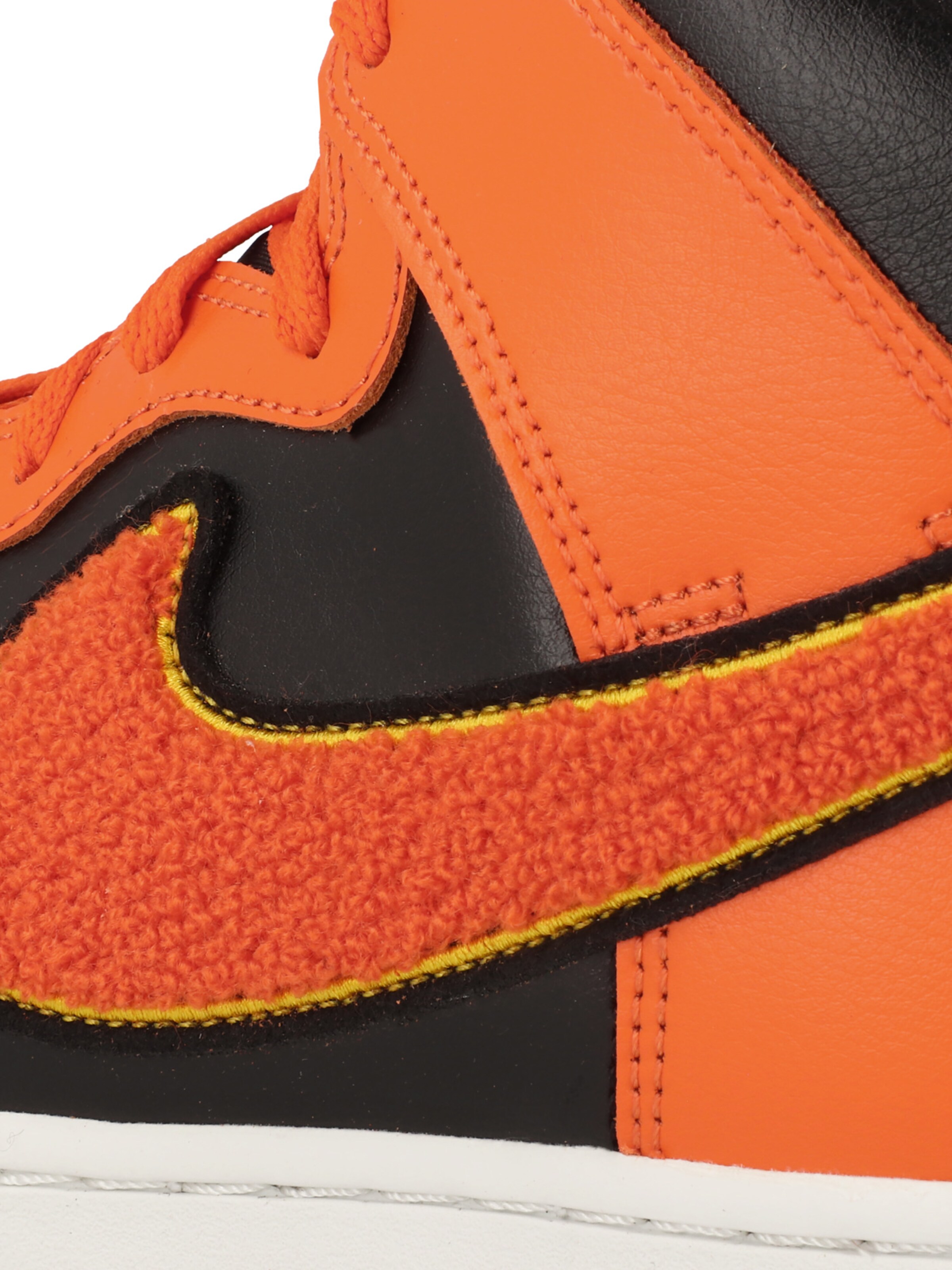 Sneaker bassa 'Dunk High Retro' di Nike Sportswear in arancione