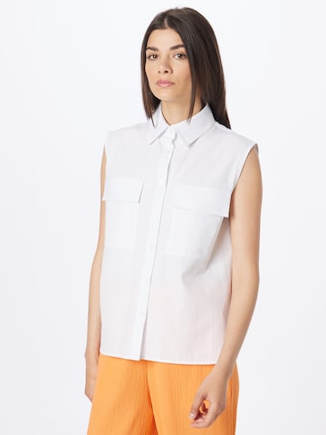 Koton Blouse in White: front