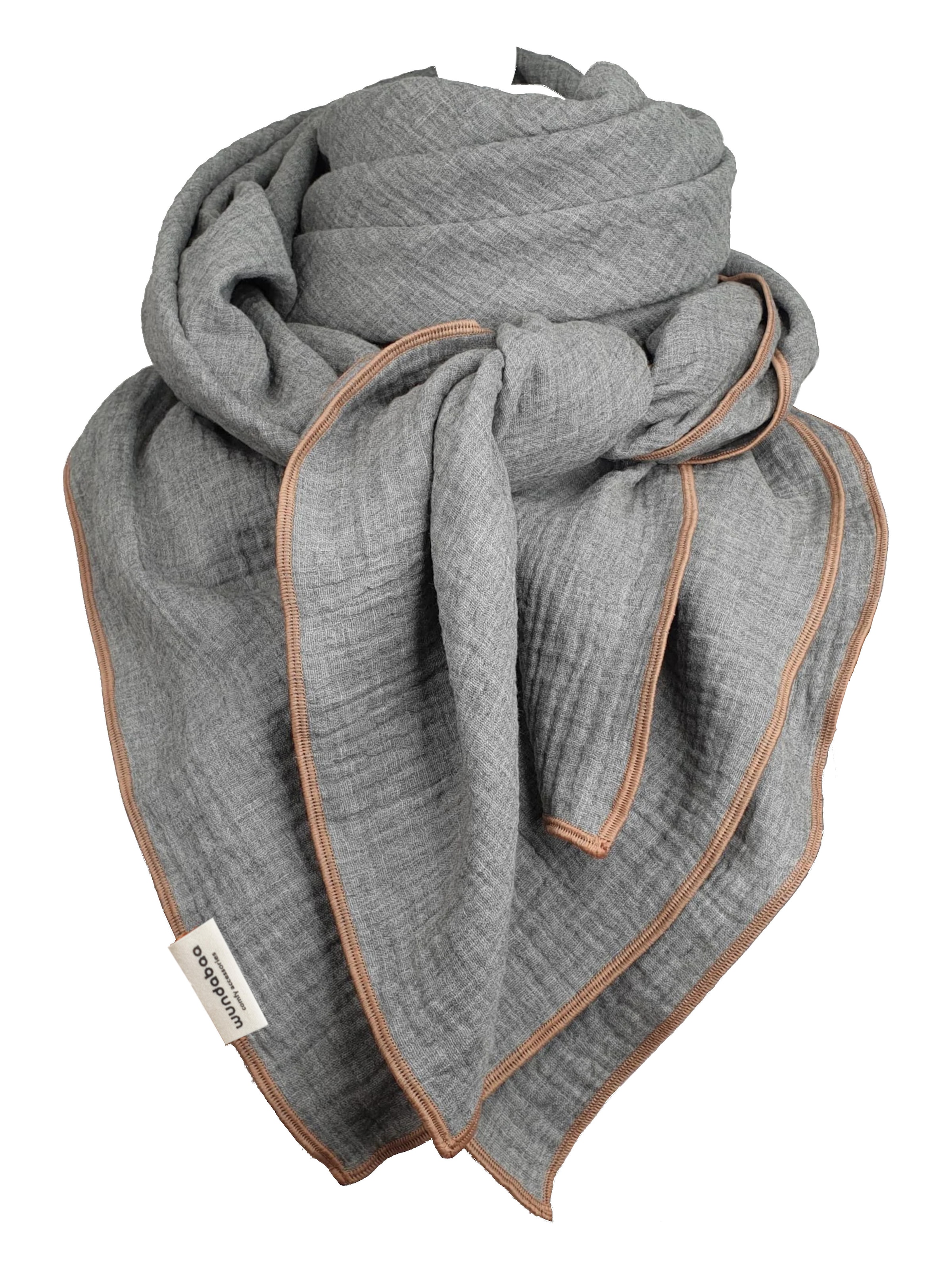 wundabaa Scarf 'Musselin' in Grey: front