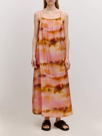 EDITED Φόρεμα 'Calla' σε ανάμεικτα χρώματα: μπροστά