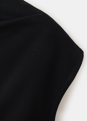 MANGO T-shirt 'MIRO' i svart