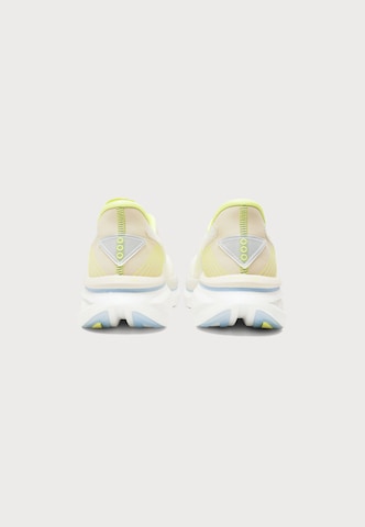 Chaussure de course 'ENDORPHIN AZURA' saucony en beige