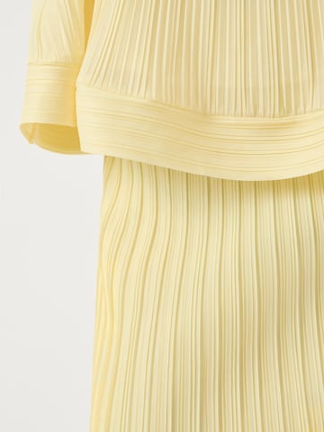 Top 'YASRiva' di YAS in giallo