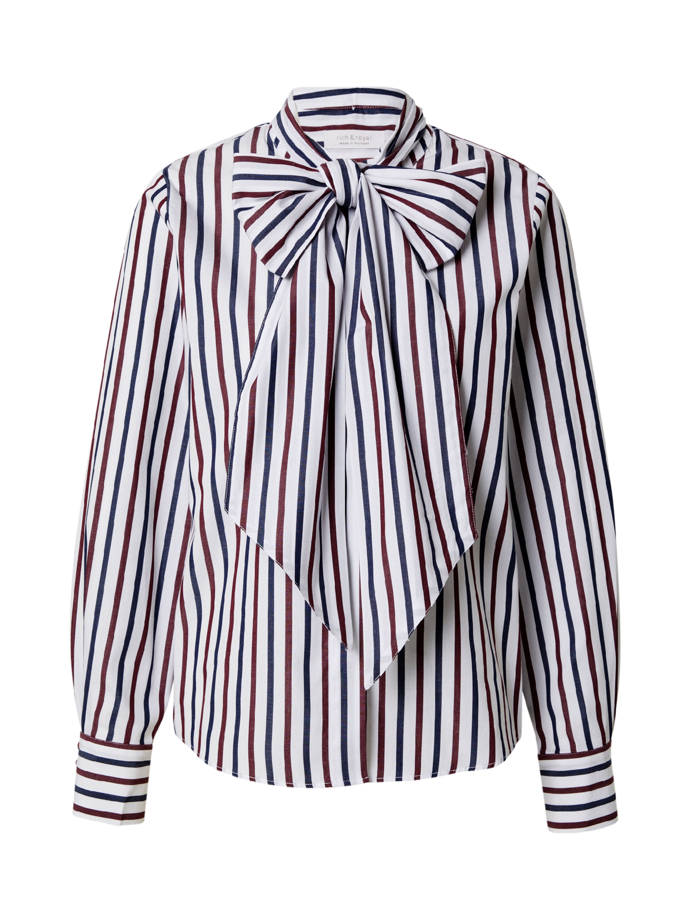 Rich & Royal Blouse in White: front