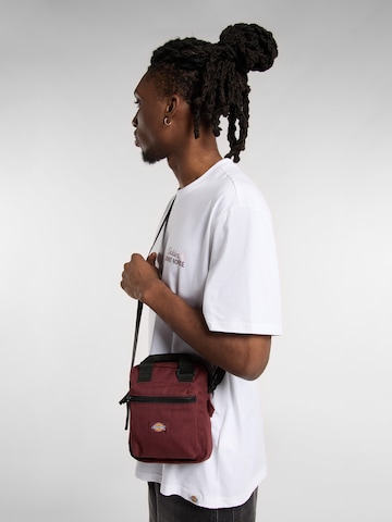 DICKIES Crossbody bag 'Moreauville' in Red