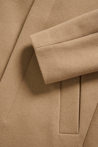 Matinique Regular fit Prehoden plašč 'Harvey N' | rjava barva