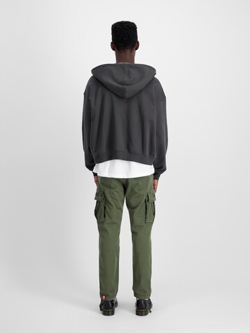 ALPHA INDUSTRIES Regular Cargobroek in Groen