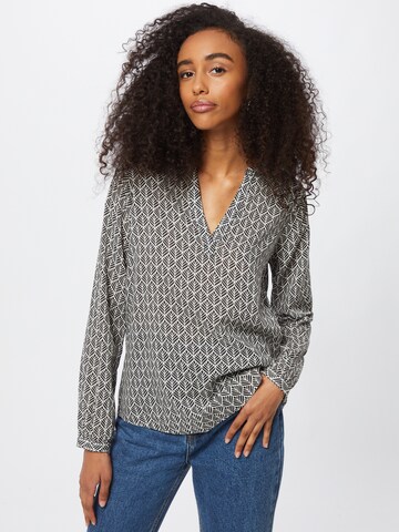 Kaffe Blouse 'Fana Tilly' in Zwart: voorkant