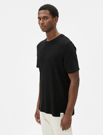 Koton Shirt in Schwarz: Vorderseite