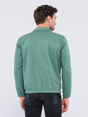 Basics and More Between-Season Jacket ' Quinn ' in Green