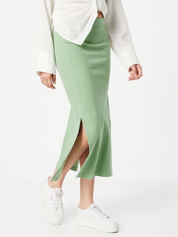 DEDICATED. Skirt 'Kvarnvik' in Green: front