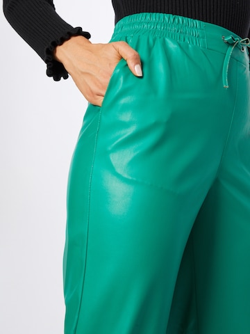 ONLY - Tapered Pantalón 'SOFIA' en verde